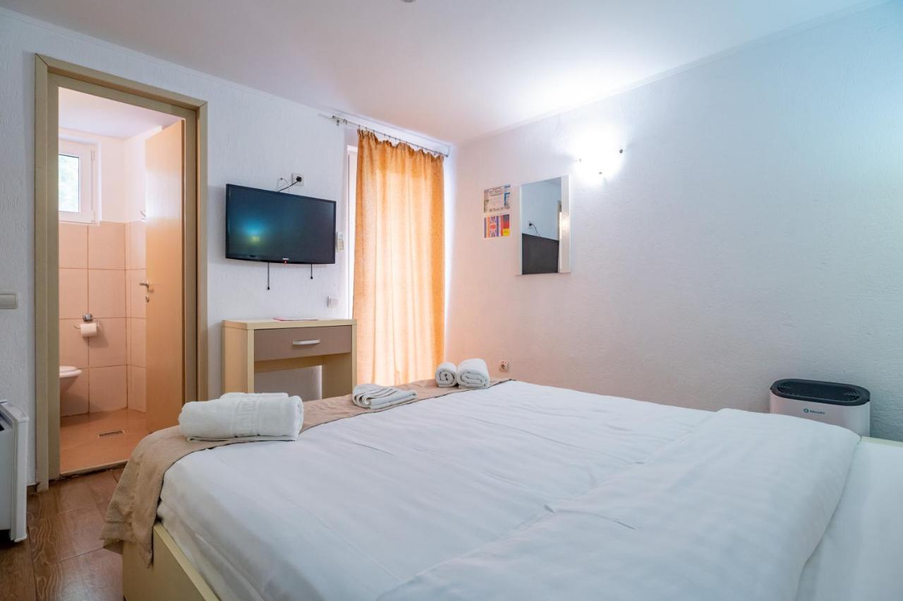 Hotel Complex Paloma Coral à Mamaia Extérieur photo