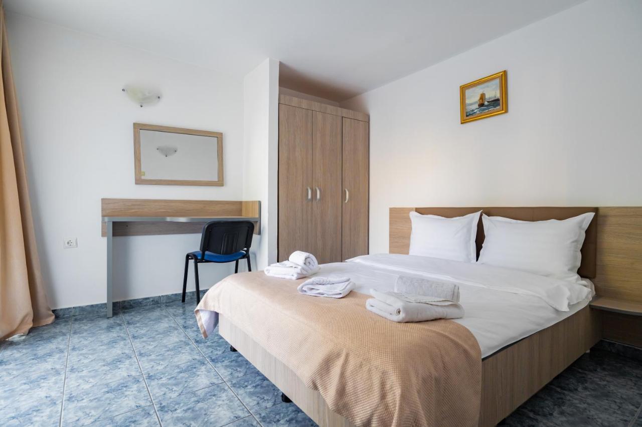 Hotel Complex Paloma Coral à Mamaia Extérieur photo
