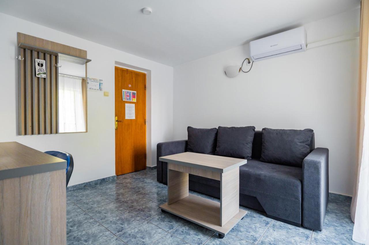 Hotel Complex Paloma Coral à Mamaia Extérieur photo