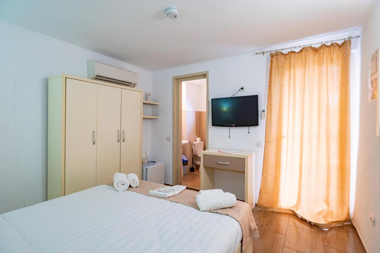 Hotel Complex Paloma Coral à Mamaia Extérieur photo