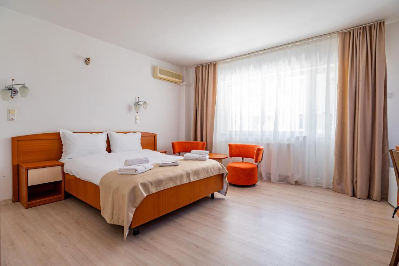 Hotel Complex Paloma Coral à Mamaia Extérieur photo