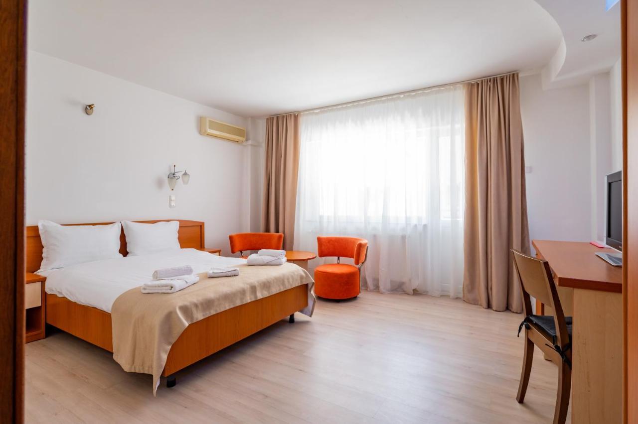 Hotel Complex Paloma Coral à Mamaia Extérieur photo