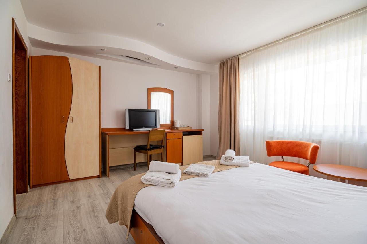 Hotel Complex Paloma Coral à Mamaia Extérieur photo